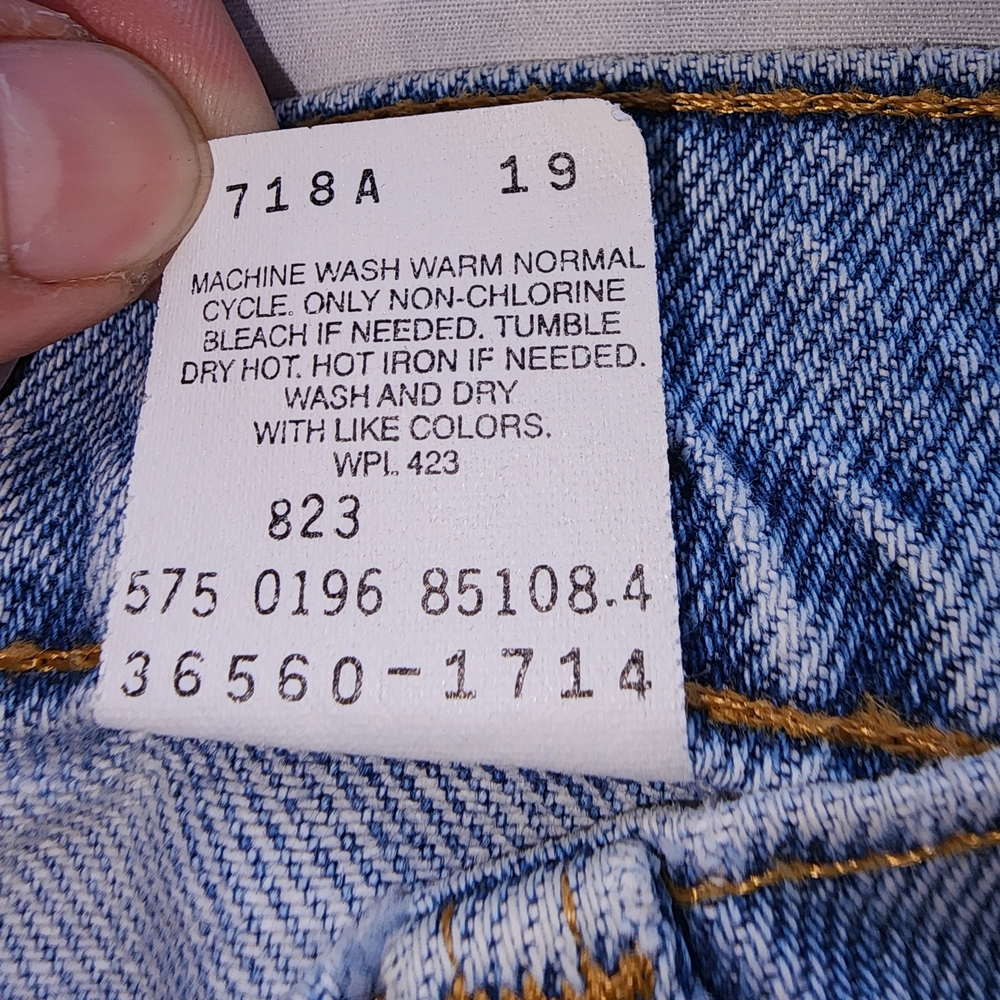 Vtg Levis 560 Jean Denim Blue Shorts Men's Orange Tab Size 32 Is Used - Picture 4 of 14
